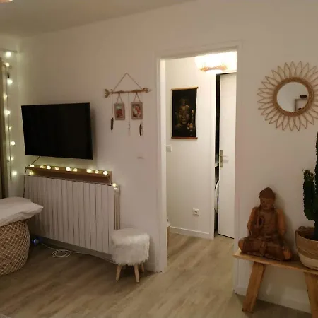 Apartment Havre De Paix, Magnifique Studio, Idealement Situe Hyeres